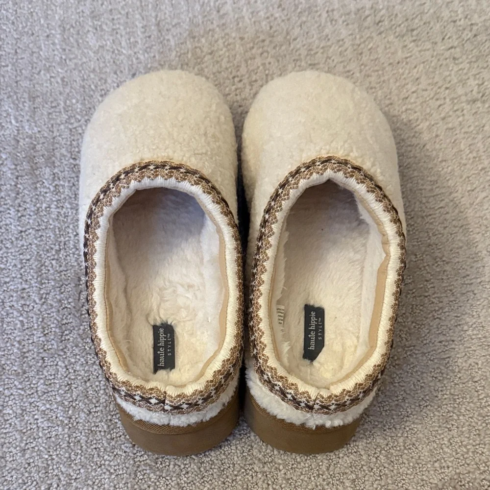 Like New! Haute Hippie Memory Foam Clogs - Picture 3 of 8